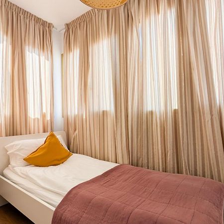 Gerona Levante Beach Apartments Бенидорм Экстерьер фото