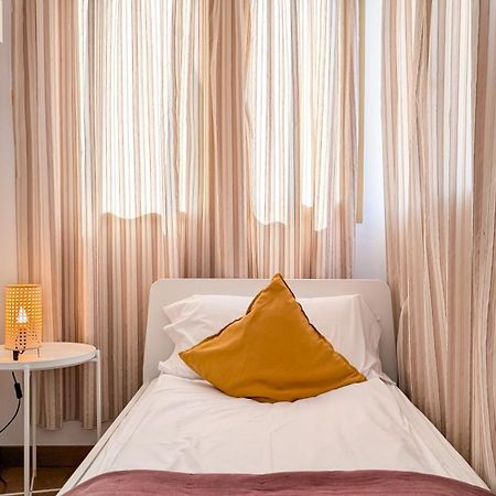 Gerona Levante Beach Apartments Бенидорм Экстерьер фото