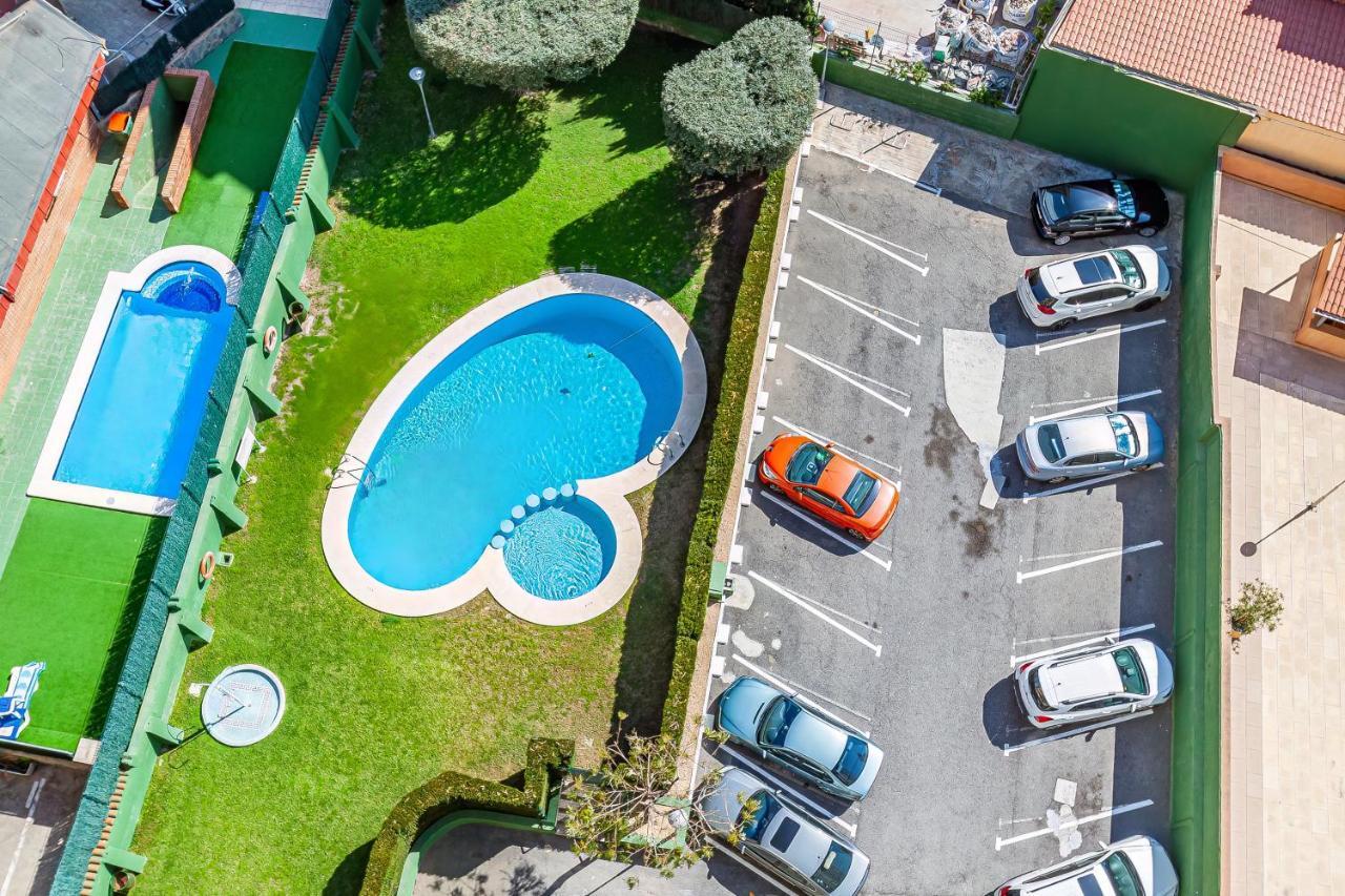 Gerona Levante Beach Apartments Бенидорм Экстерьер фото
