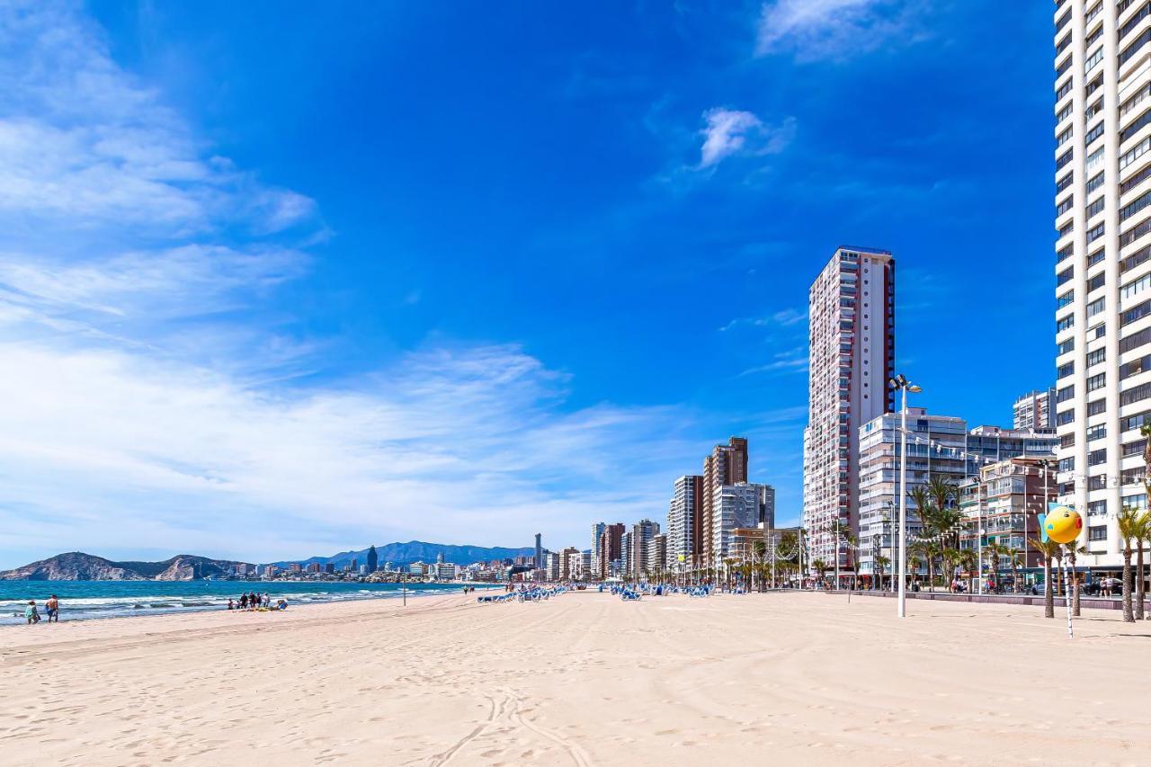 Gerona Levante Beach Apartments Бенидорм Экстерьер фото